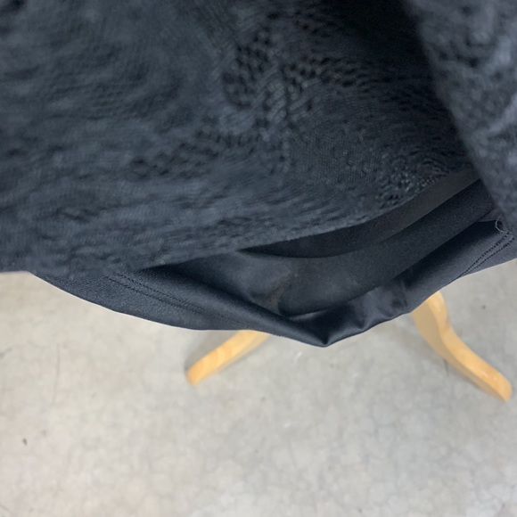 NWT Black Long Sleeve Lined Stretch Lace Sheath Dress - Picture 6 of 10